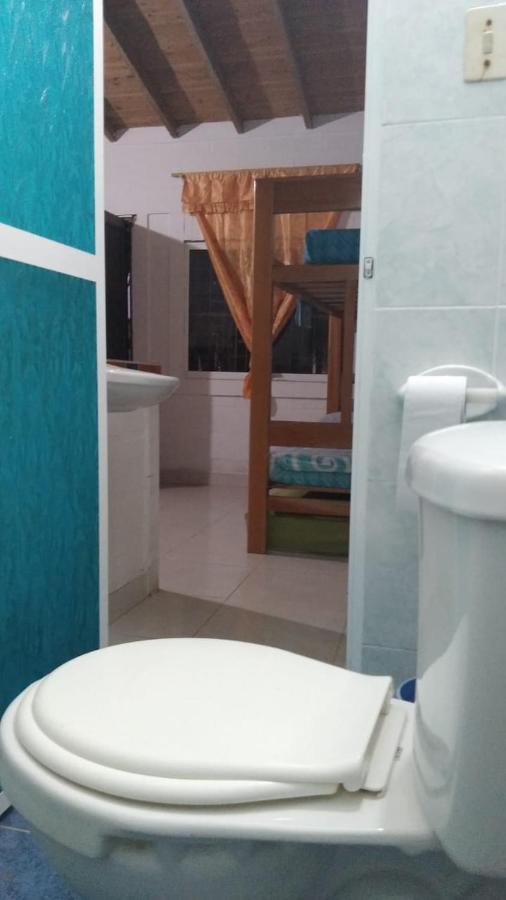 Habitacion Triple Con Cocina Y Bano Privado Necoclí Exteriör bild
